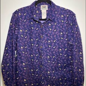 Northern Refections And Gap shirts, 2 shirts